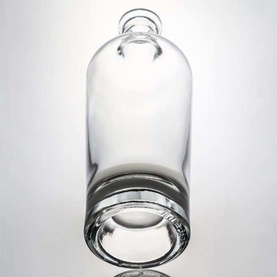 Individuelles Logo 700 ml 1000 ml Klarer Flint Gin Rum Champagner Alkohol Glasflasche mit Kork