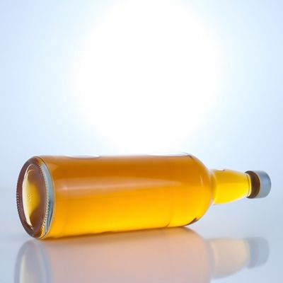 Schraubkappe kundenspezifisches Logo 500 ml 700 ml klare Flint Tequila Whisky Wodka Glasflasche