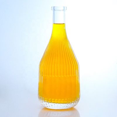 Flint Glass 500ml 750ml 1000ml spezielle Wodka Whisky Flasche mit individuellem Logo
