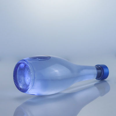 Glashalsband Einzigartiges Design 2022 Leere blaue klare Flasche für Gin Whisky Rum Tequila Brandy