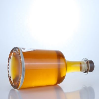 Oberflächenbehandlung Heißstempel Glasflasche mit Kork für Wodka Gin Rum Whisky
