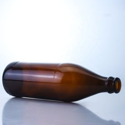 SCREW CAP Bier leere Glasflaschen mit Kronenkappen 700 ml 750 ml kreative kleine Bernsteinflasche