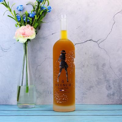 Großhandel 750 ml 1000 ml Frosted Decal Glasflasche für Bier Wodka Whisky Spirituosen