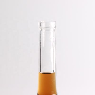 Maßgeschneiderte Flaschen mit langem Hals und dickem Boden aus Flintglas für Wodka Gin Rum Champagner