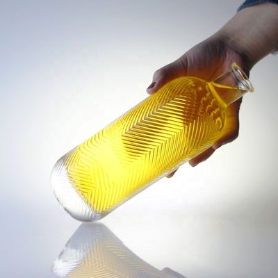 Durchsichtige 750 ml Kapazität Extra Flint Gravur Glasflasche mit Kork mit 500 ml Kapazität