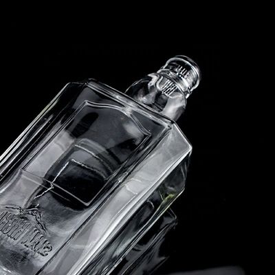 750 ml 75cl Super Flint Quadrat geprägte Glasflasche mit Schraubkappe Rum Wodka Whisky