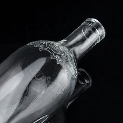 750 ml Super Flint Round Shoulder Quadratische Rum-Wodka Alkohol Glasflasche mit Kork