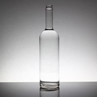 Gravieren einer 1-Liter-Glasflasche mit Korkkappe für Alkohol-Whiski-Wodka