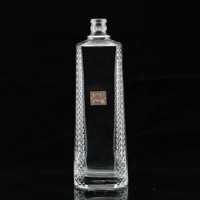 Glaskörper geschnitzte leere Flasche 500 ml 750 ml für hochwertige Spirituosen