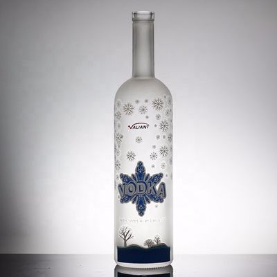 Durchsichtige oder individualisierte Flaschenfarbe Personalisierte Wodka-Glasflasche für Massenbestellungen
