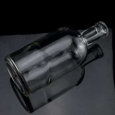 Ausgangsmaterial Glasflasche 500 ml 700 ml 750 ml mit Korkenverschluss und runden Form