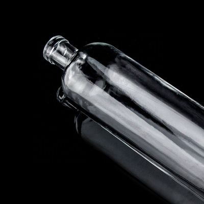 Individuell angepasste 750 ml dicke, gerade Flasche für Super Flint Liquor