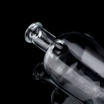 Glasflasche für Alkohol 750 ml Kapazität Säure Etch Oberfläche Glasmaterial