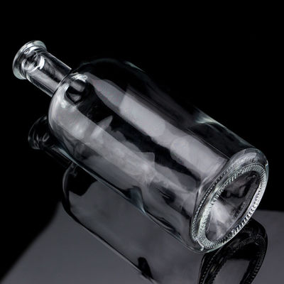 Glasflasche für Alkohol 750 ml Kapazität Säure Etch Oberfläche Glasmaterial